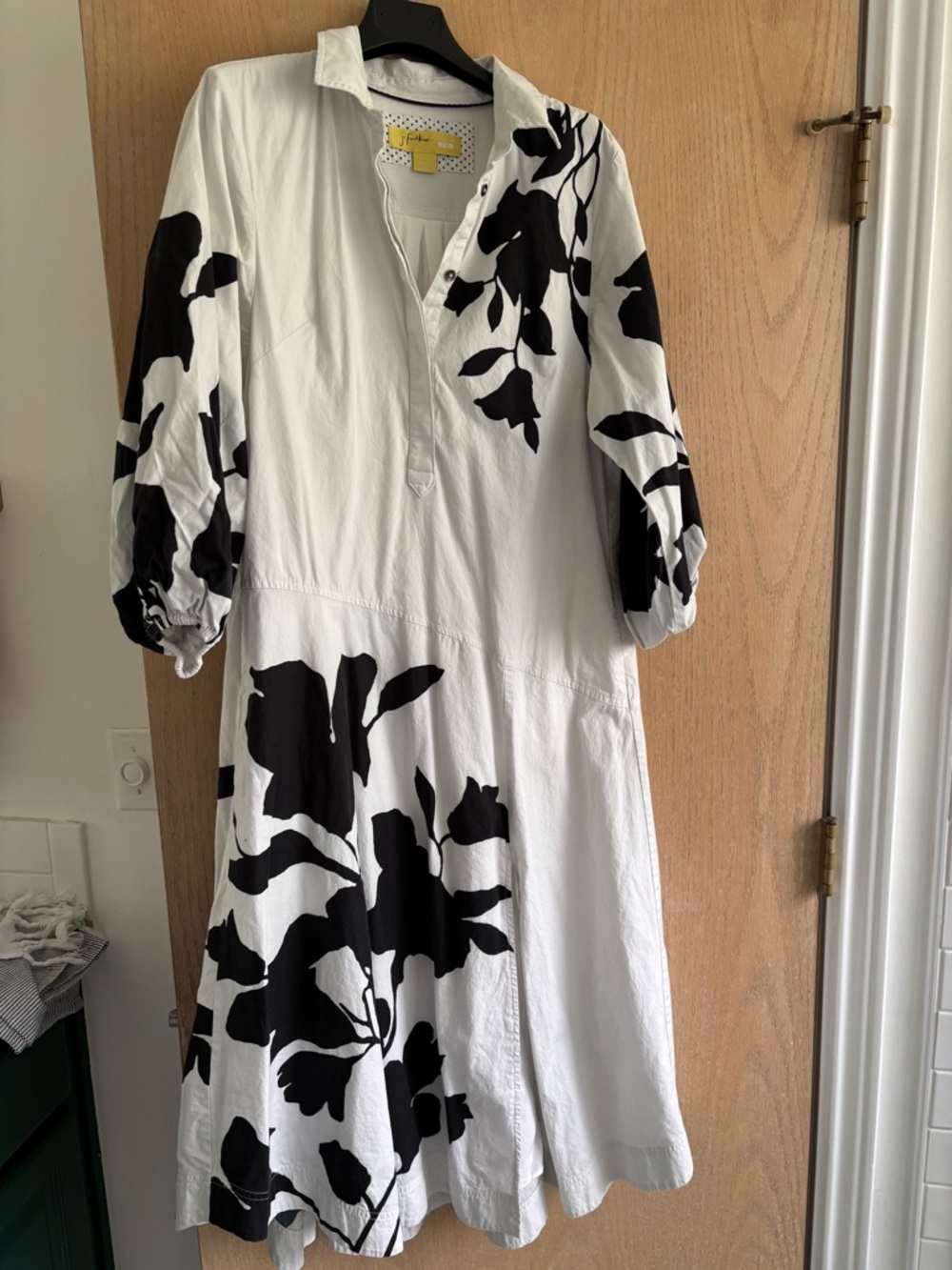Graphic floral midi dress